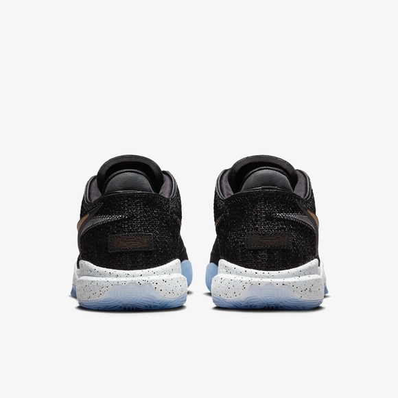 [NEW] Men\'s Nike Lebron XX Shoes Black DJ5423-003‎